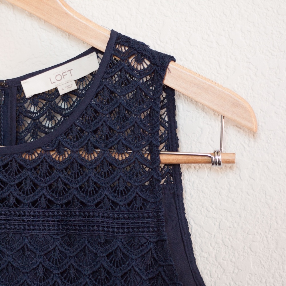 Ann Taylor Loft Dress – Sz. 6 – Navy Blue Crochet